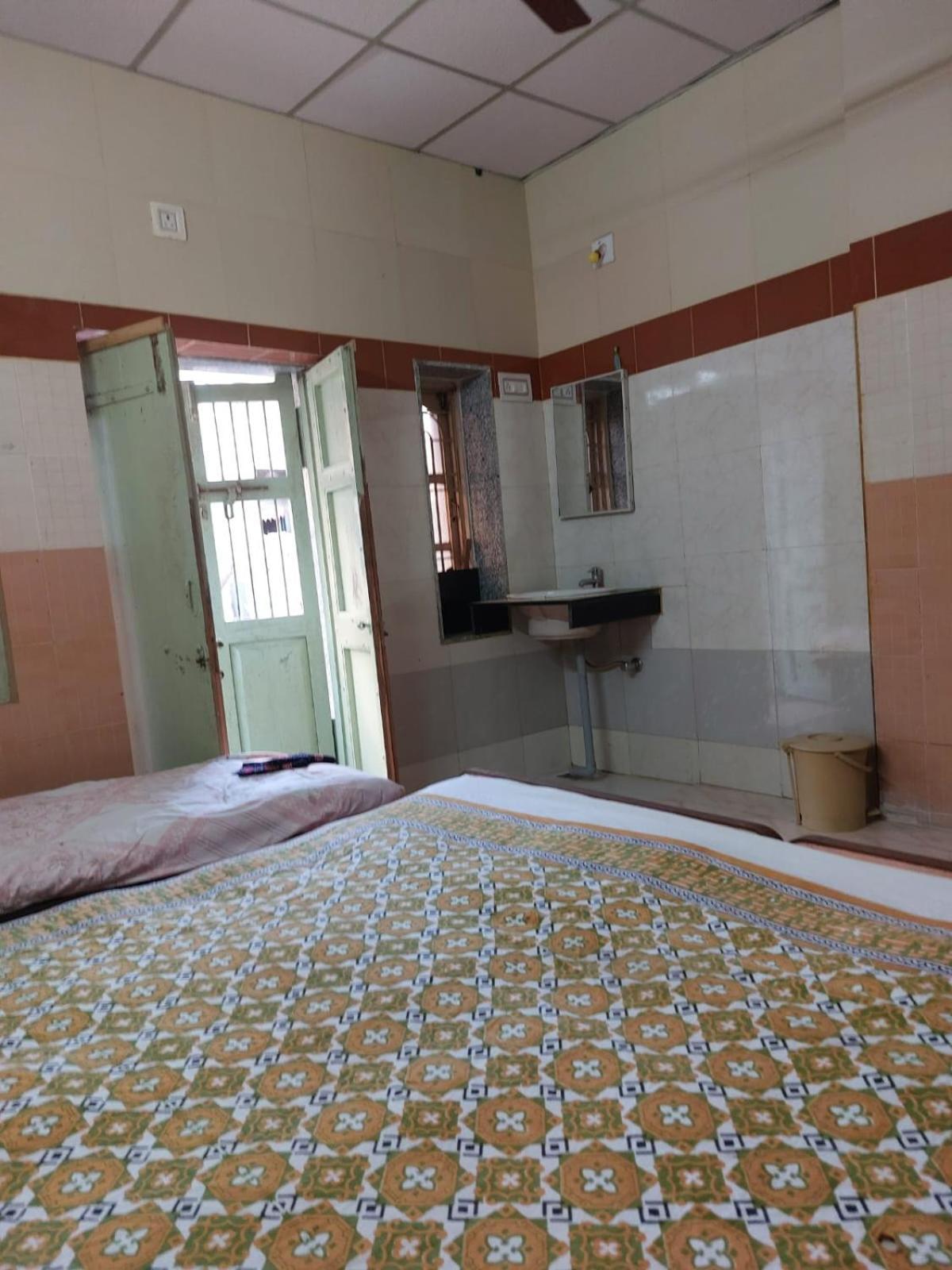 Ram Nivas Home Stay Dwarka Extérieur photo